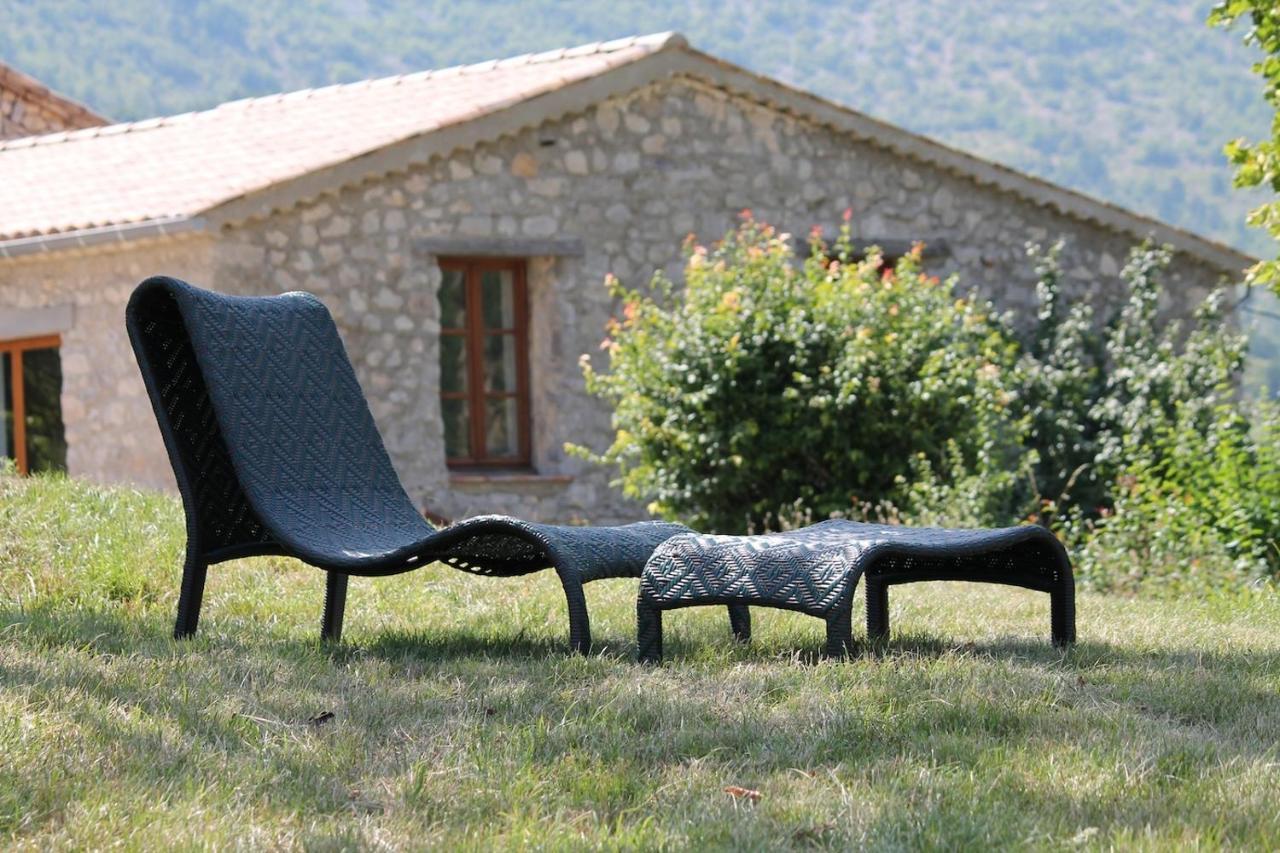 Entre Terre Et Ciel Bed & Breakfast Remuzat Luaran gambar